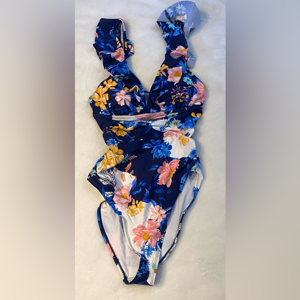 NWT Women’s Floral Blue Swimwear - Picture 8 of 9